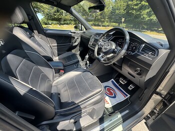 Used Volkswagen Tiguan 2017 for sale - 79053958: Photo