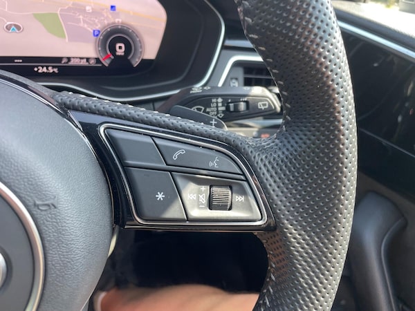 Used Audi A4 Avant 2019 for sale - 75561590: Photo 38