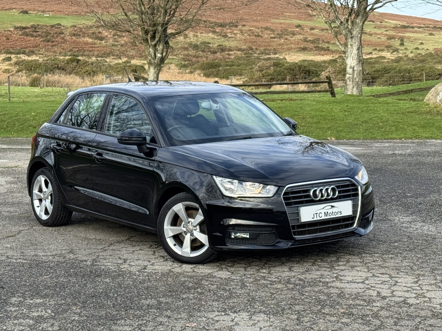 Used Audi A1 2016 for sale - 76863848: Photo 6