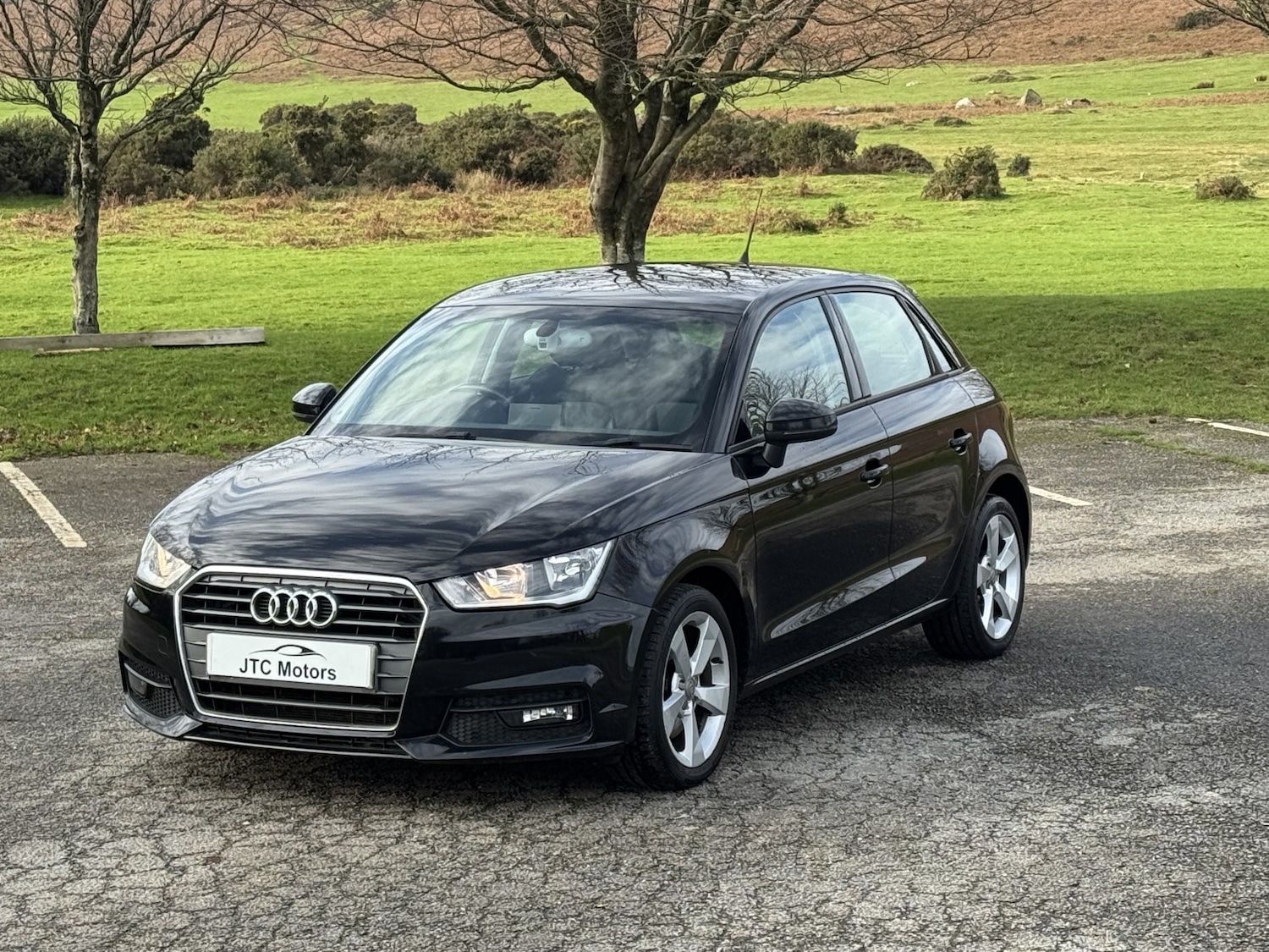 Used Audi A1 2016 for sale - 76863848: Photo 9