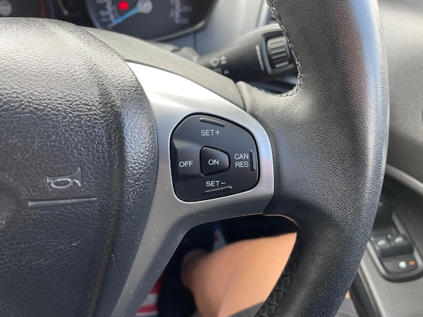 Used Ford Ecosport 2017 for sale - 75428714: Photo 28