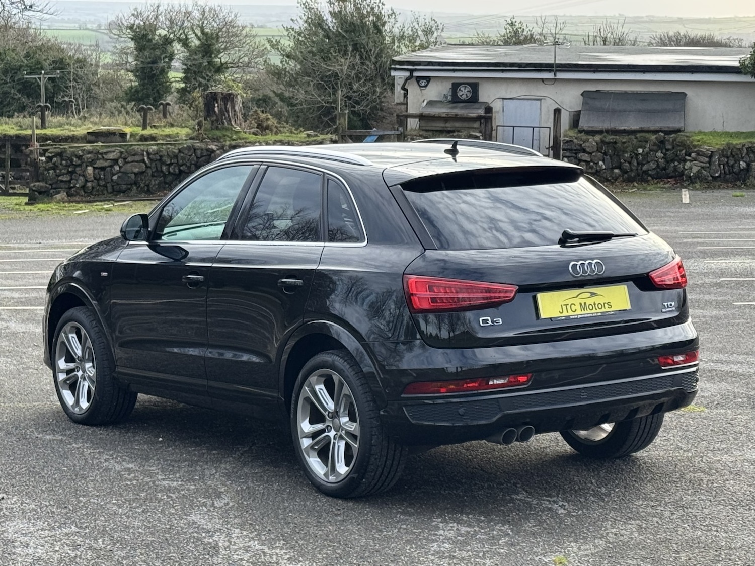 Used Audi Q3 2016 for sale - 76817543: Photo 13