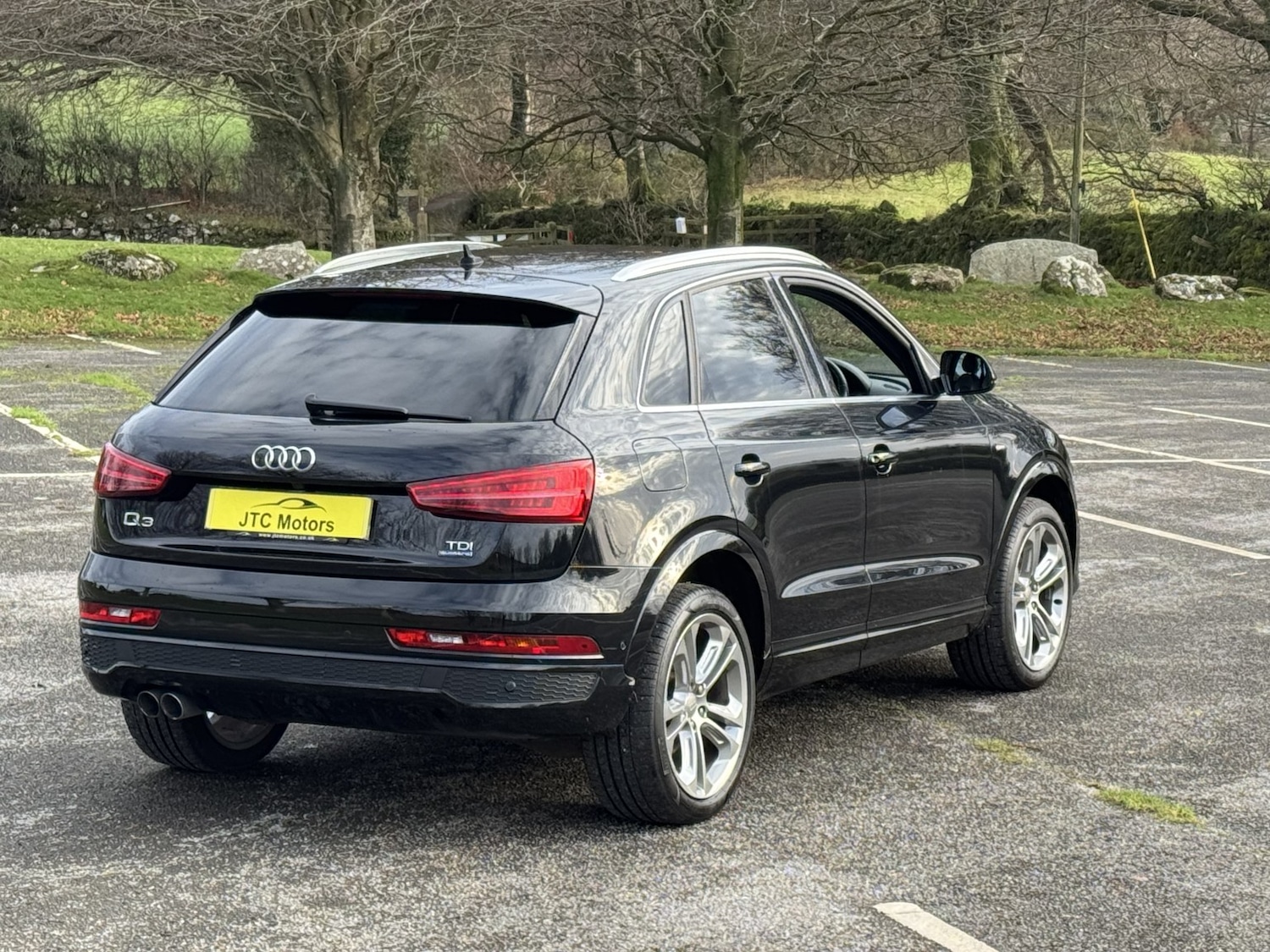 Used Audi Q3 2016 for sale - 76817543: Photo 3
