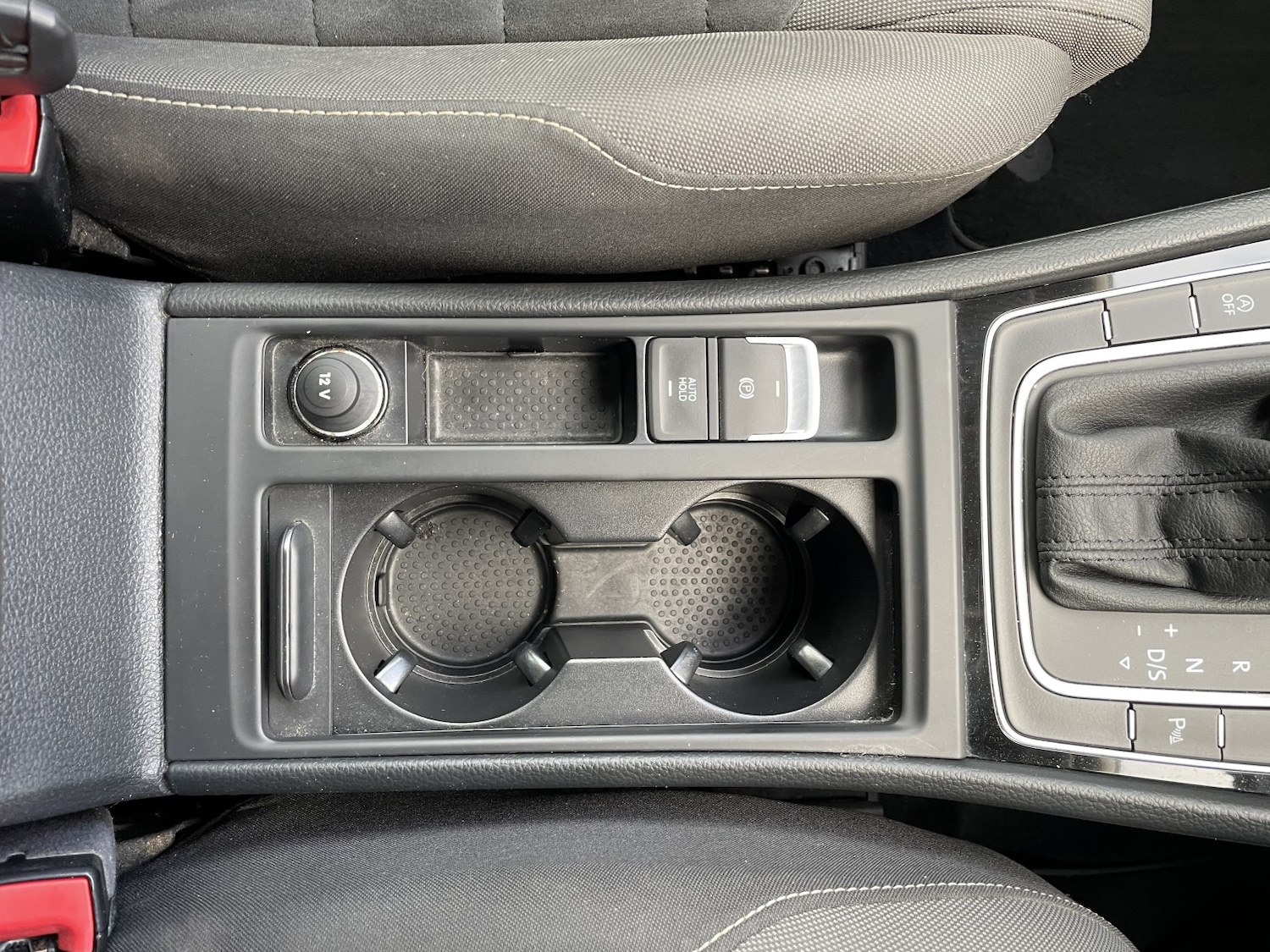 Used Volkswagen Golf 2016 for sale - 76643386: Photo 33