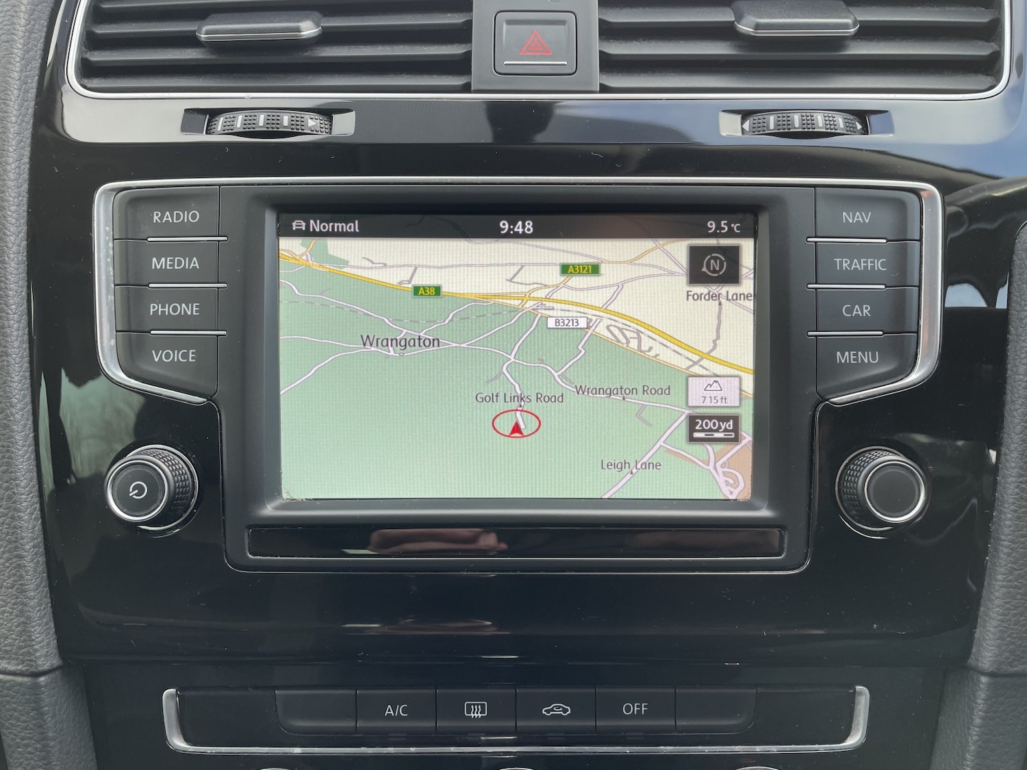 Used Volkswagen Golf 2016 for sale - 76643386: Photo 35