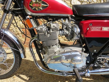 Used BSA A75R ROCKET 3 2015 for sale - bike-78376707: Photo