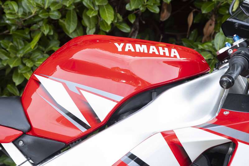 Yamaha R1