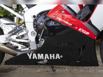 Used Yamaha R1 2001 for sale - bike-77898690: Photo