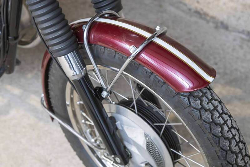 Triumph T100 DAYTONA