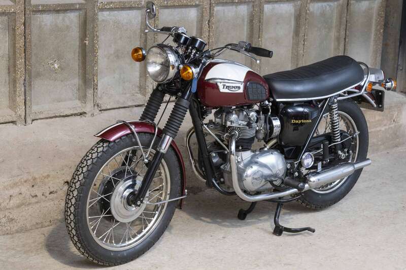 Triumph T100 DAYTONA