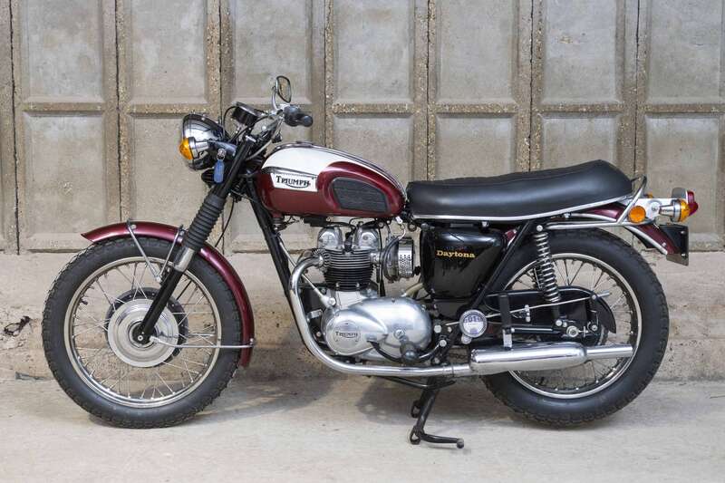 Triumph T100 DAYTONA