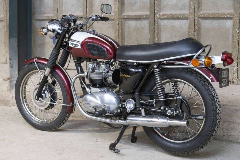 Triumph T100 DAYTONA