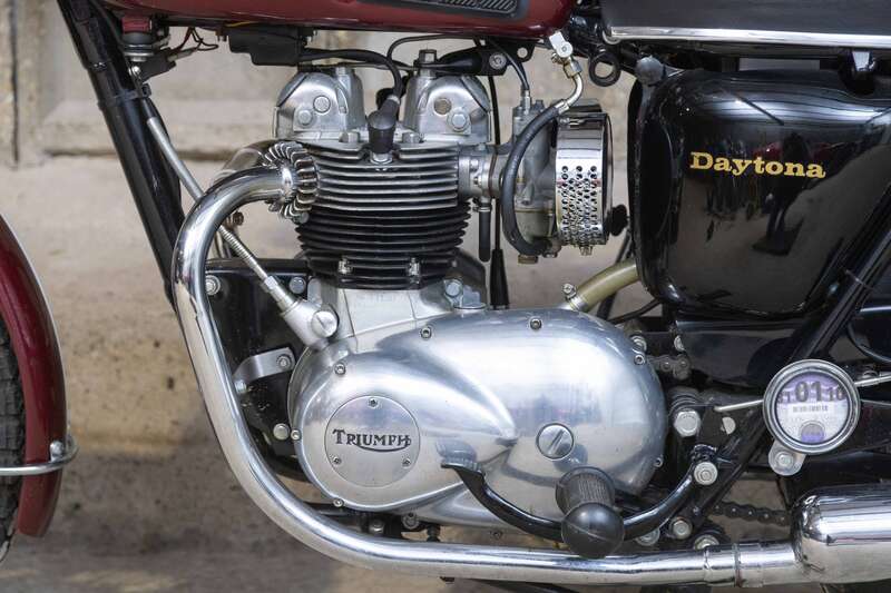 Triumph T100 DAYTONA