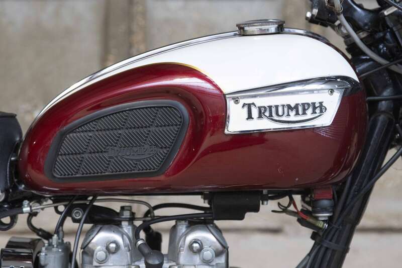 Triumph T100 DAYTONA
