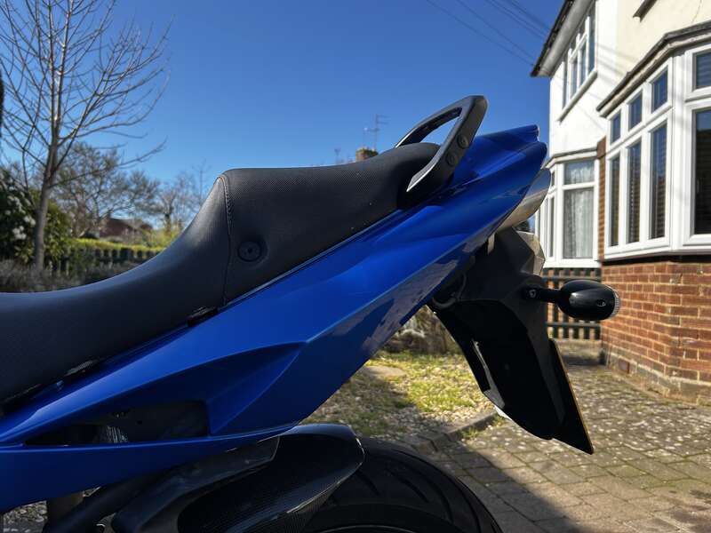 Triumph 1050 SPRINT ST