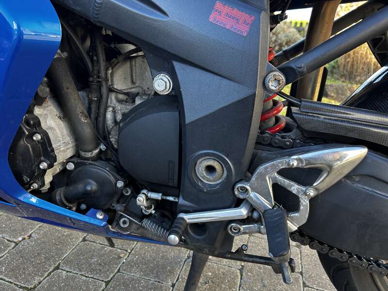 Triumph 1050 SPRINT ST