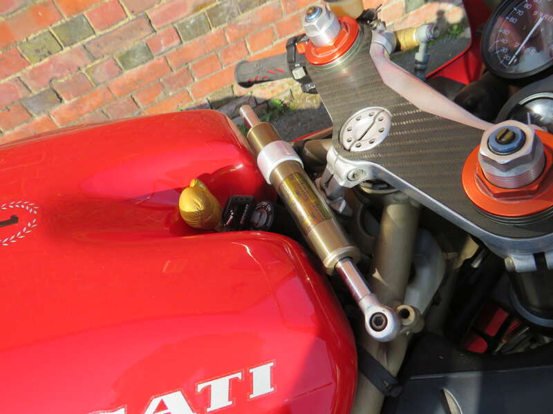Ducati 916 BIPOSTO