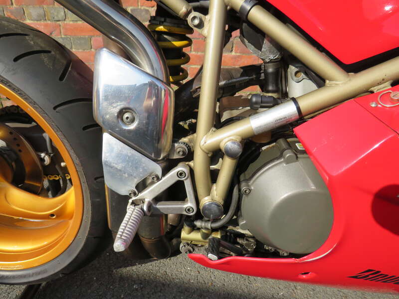 Ducati 916 BIPOSTO