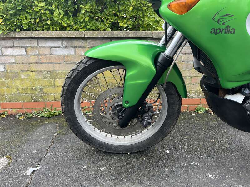 APRILLA PEGASO 650