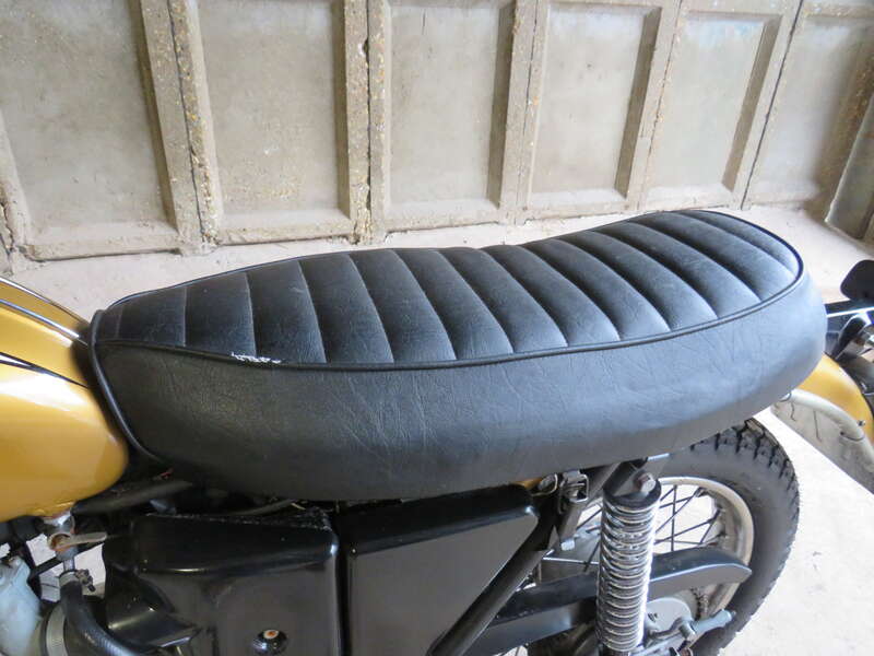 Triumph BONNEVILLE