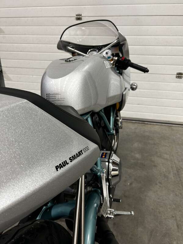 Ducati 1000LE PAUL SMART REPLICA