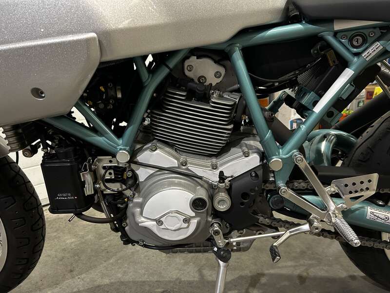 Ducati 1000LE PAUL SMART REPLICA