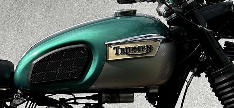 Triumph T100R DAYTONA