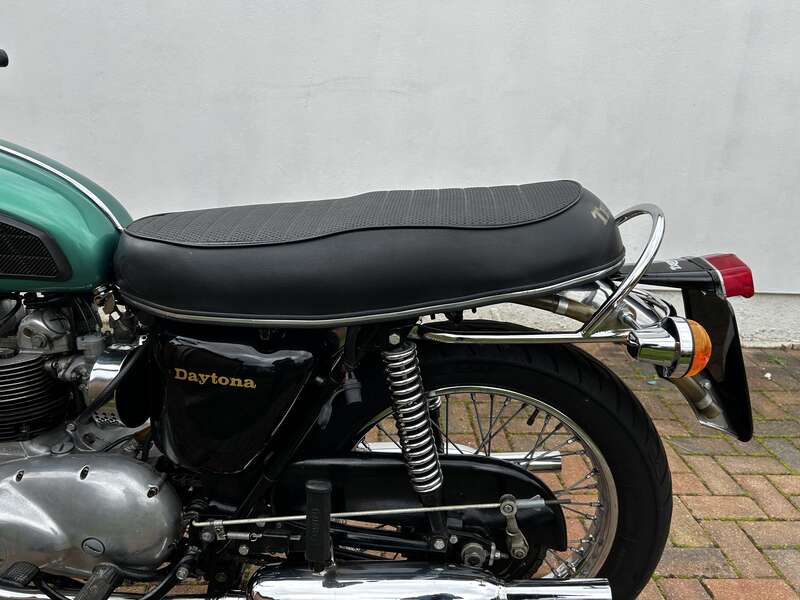 Triumph T100R DAYTONA