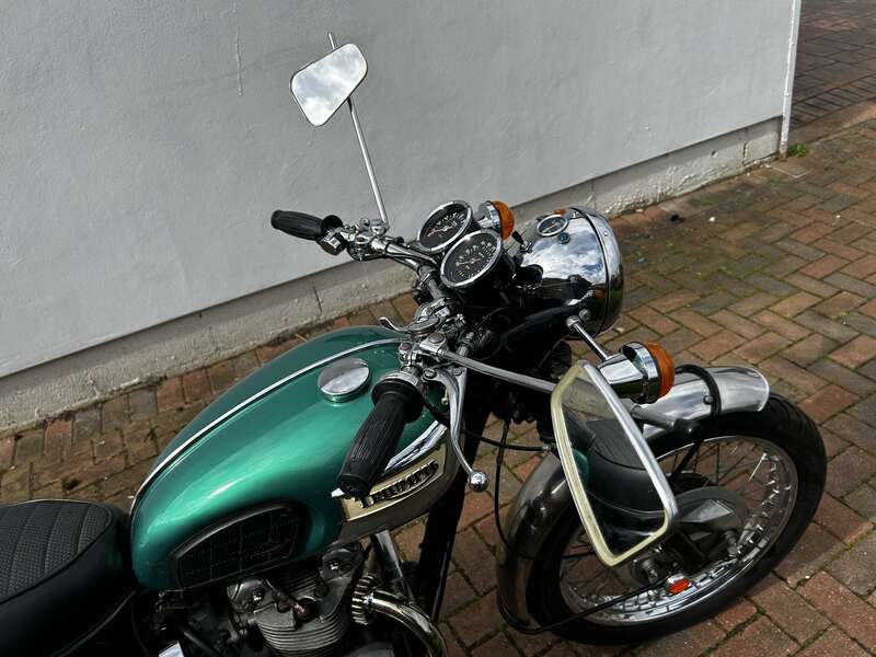 Triumph T100R DAYTONA