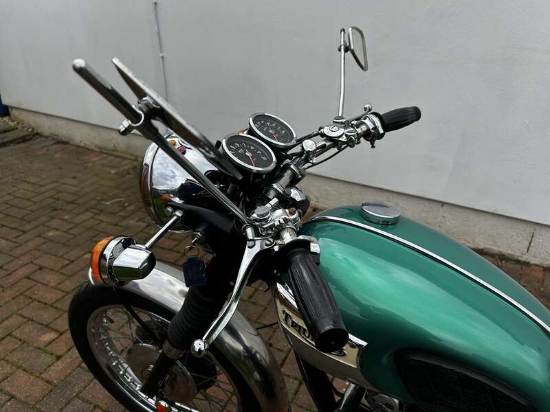 Triumph T100R DAYTONA