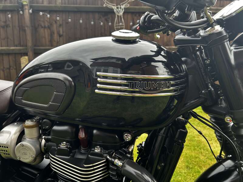 Triumph T120 BONNEVILLE
