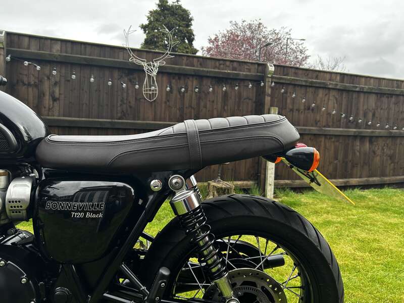 Triumph T120 BONNEVILLE