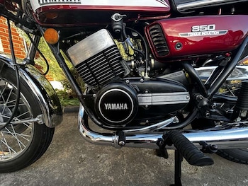 Used Yamaha RD350 2023 for sale - bike-78102183: Photo