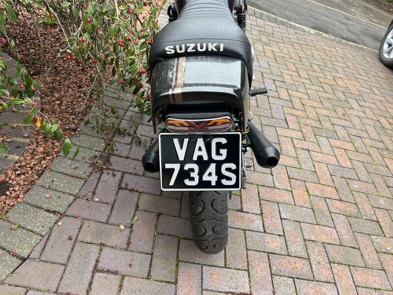 Suzuki GS750