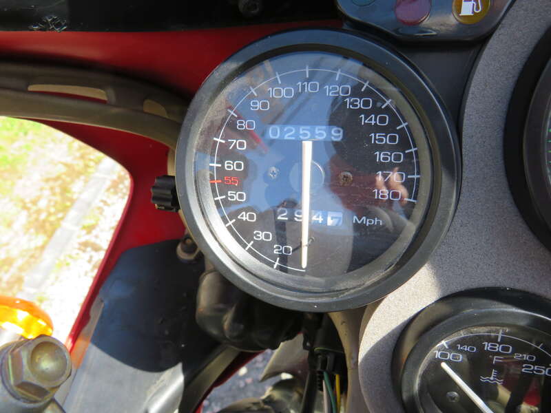 Used Ducati 916 CARL FOGARTY REPLICA 2000 for sale - 78385145: Photo 13