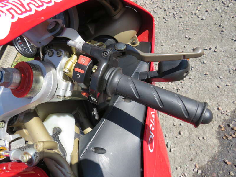 Used Ducati 916 CARL FOGARTY REPLICA 2000 for sale - 78385145: Photo 16