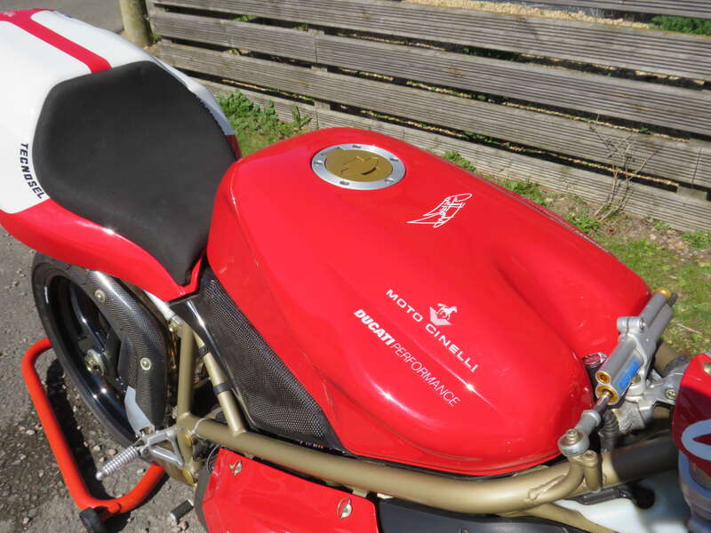 Used Ducati 916 CARL FOGARTY REPLICA 2000 for sale - 78385145: Photo 18