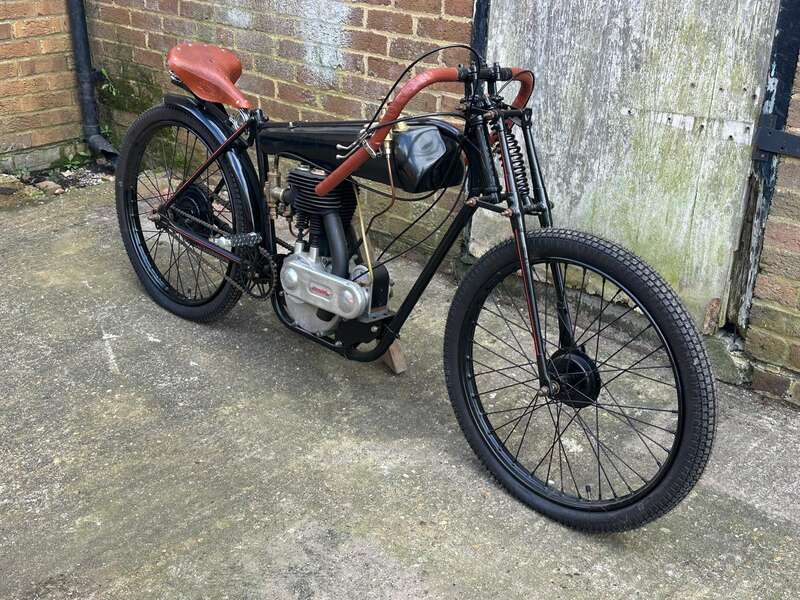 Triumph BOARD RACER 500CC