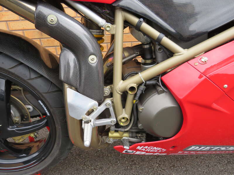 Used Ducati 916 CARL FOGARTY REPLICA 2000 for sale - 78539705: Photo 22