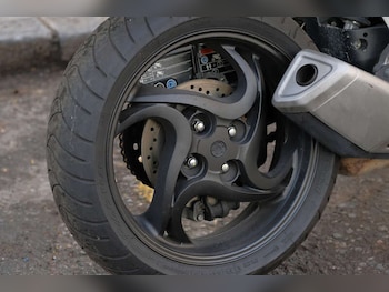 Used Renault Zoe 2021 for sale - 77292118: Photo