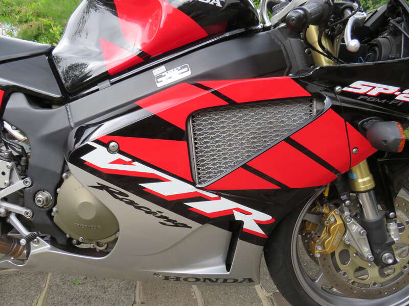 Used Honda VTR 2005 for sale - 78879707: Photo 3