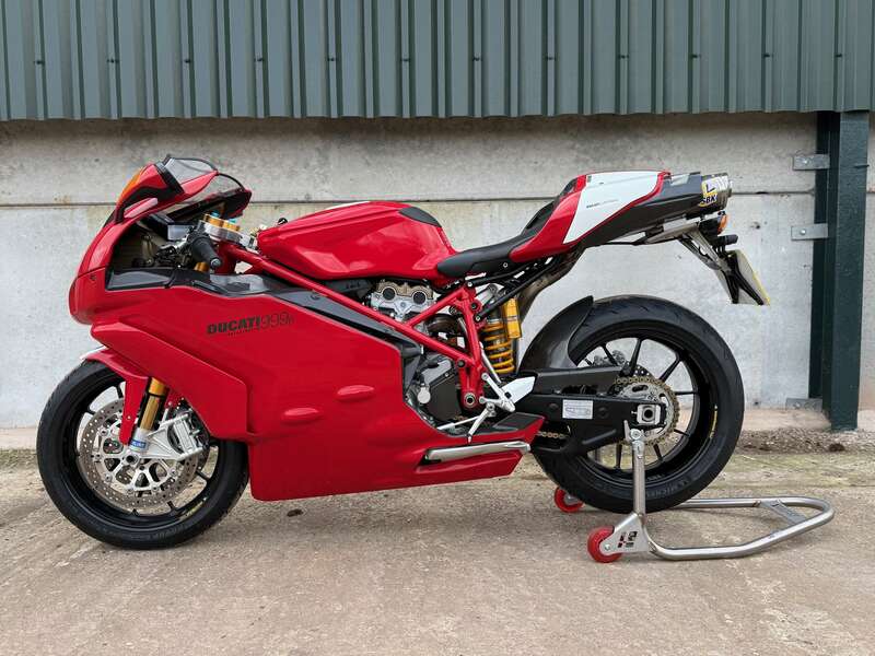 Ducati 999R