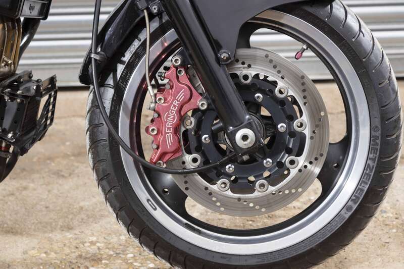 Triumph SPEED TRIPLE