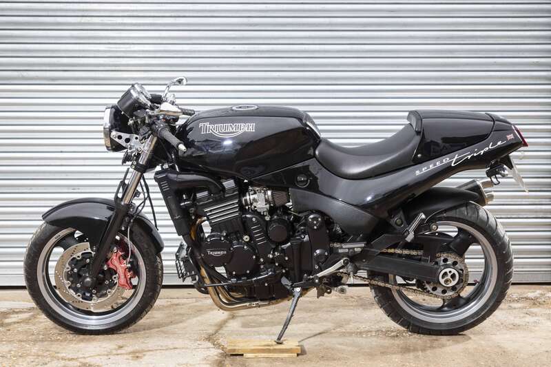 Triumph SPEED TRIPLE