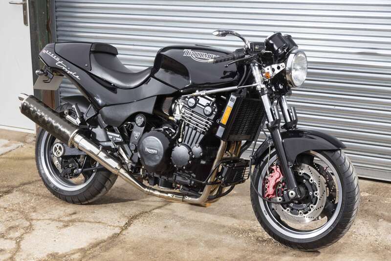 Triumph SPEED TRIPLE