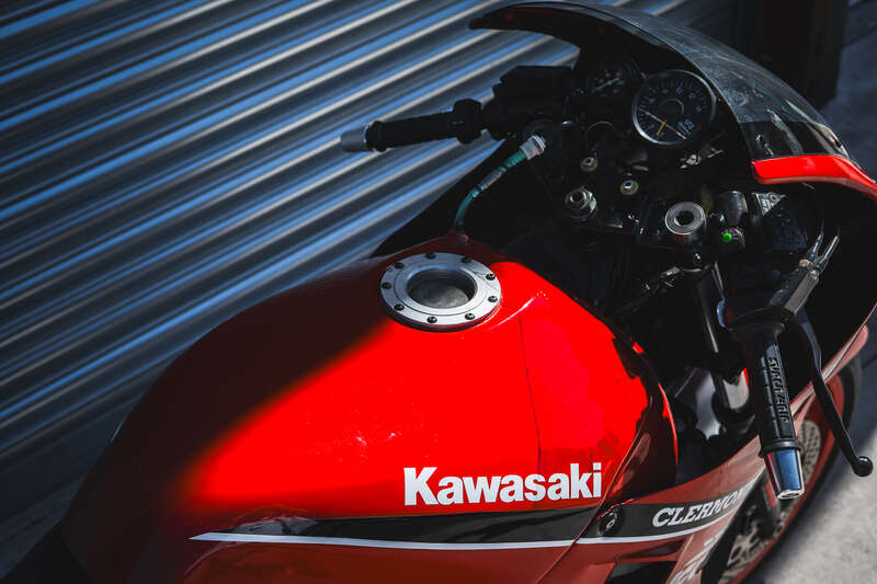 Used Kawasaki GPX750R SUPERBIKE for sale - 78481752: Photo 13