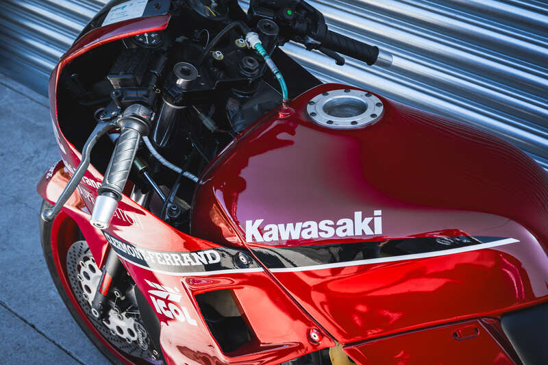 Used Kawasaki GPX750R SUPERBIKE for sale - 78481752: Photo 14