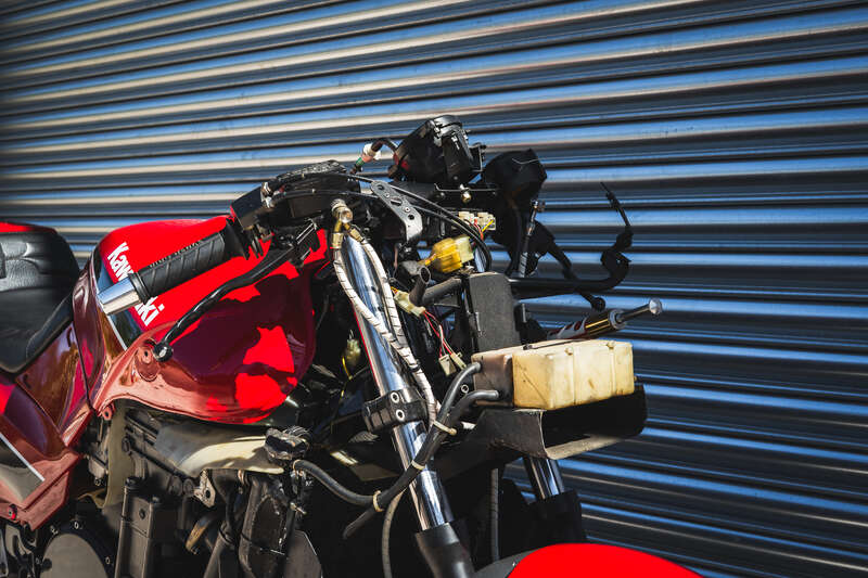 Used Kawasaki GPX750R SUPERBIKE for sale - 78481752: Photo 18