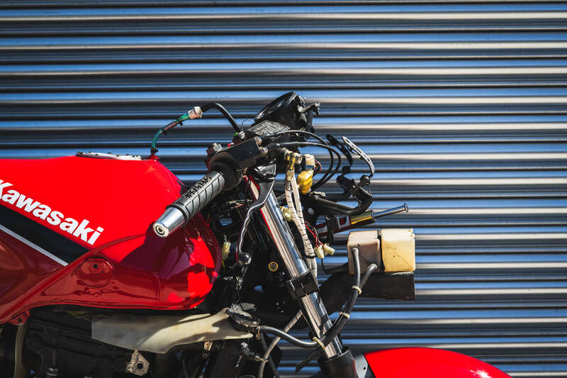 Used Kawasaki GPX750R SUPERBIKE for sale - 78481752: Photo 19