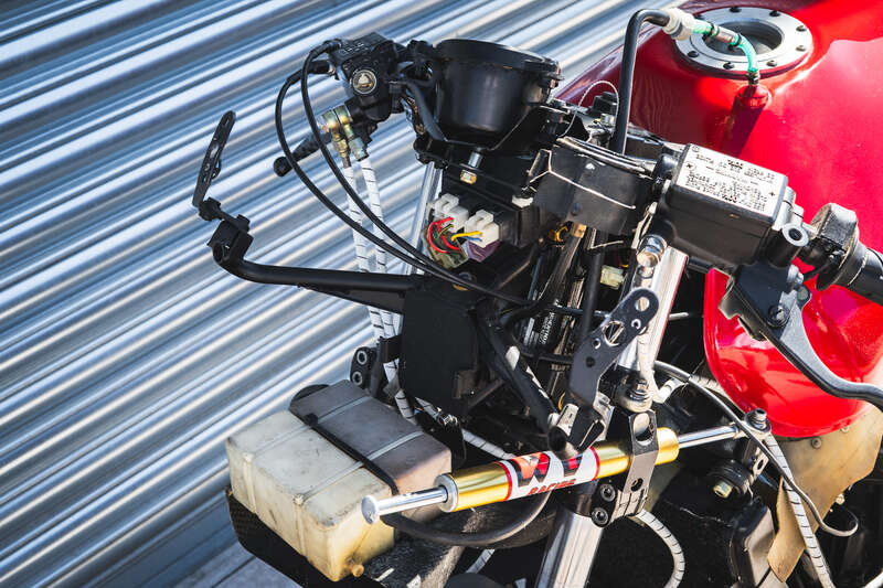 Used Kawasaki GPX750R SUPERBIKE for sale - 78481752: Photo 24
